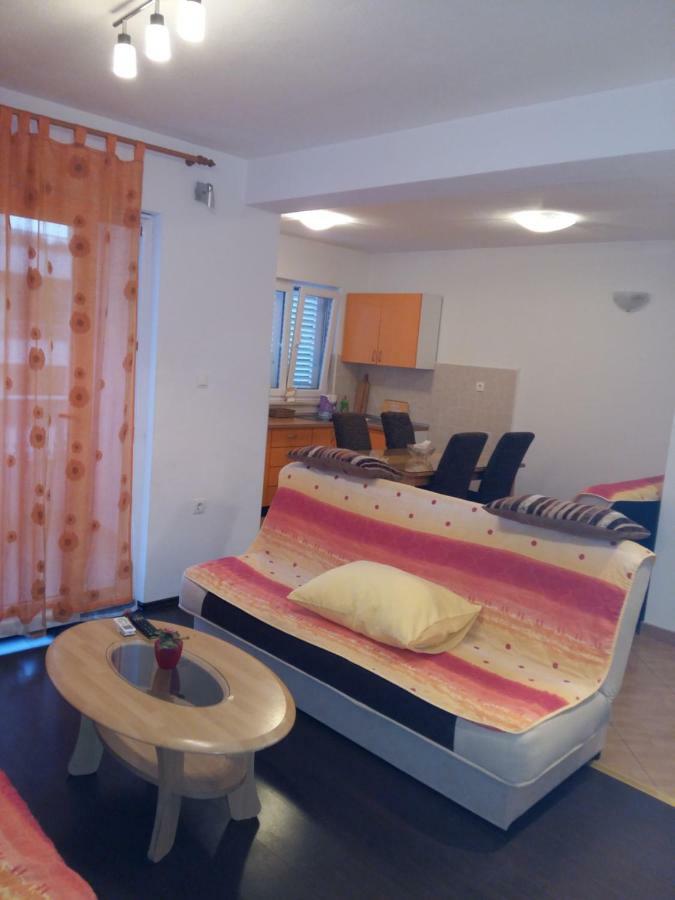 Apartmani Slavica Makarska Exterior foto
